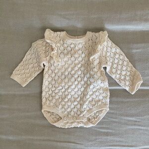 Zara 0-3 month Baby Girl Long Sleeve bodysuit